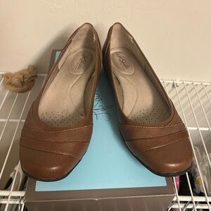 Life Stride Brown Leather Flats Versatile Comfort